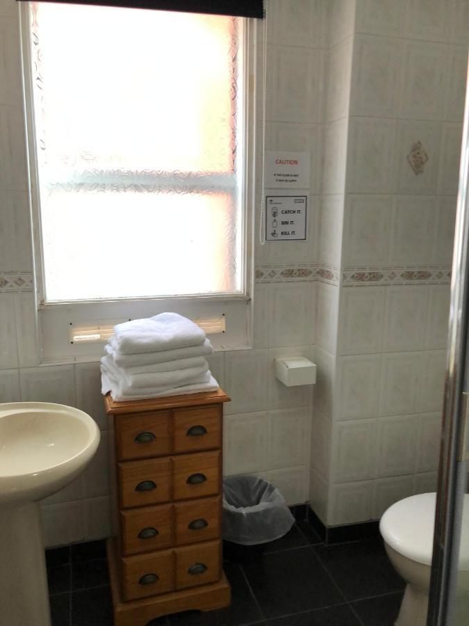 Ultimate Family Guest House Блекпул Екстериор снимка
